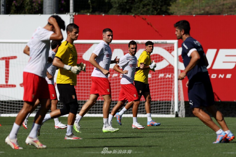 发位置的球 发位置的球